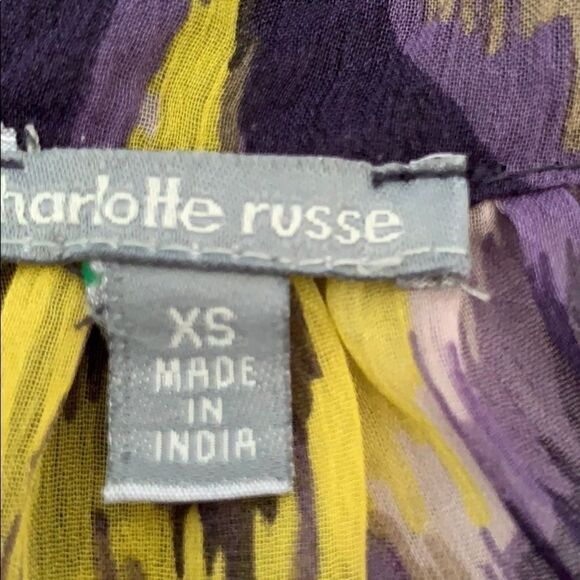 Charlotte Russe printed cold shoulder top- size XS - Picture 6 of 8